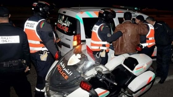 السرقة تحت التهديد باستعمال السلاح الأبيض يطيح بثلاثة أشخاص في قبضة أمن طانطان