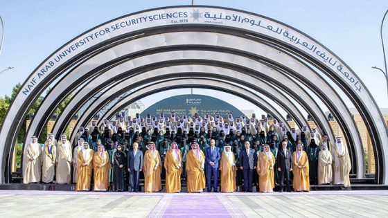 حموشي بصفته عضوا بالمجلس الأعلى لجامعة نايف العربية للعلوم الأمنية يشارك بالرياض في الأنشطة الأكاديمية للجامعة